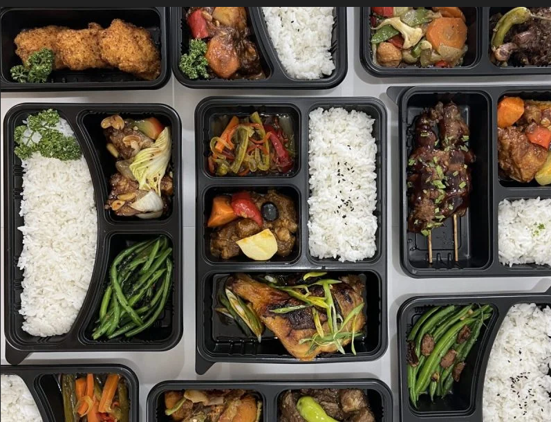 Menu planning and advance submission